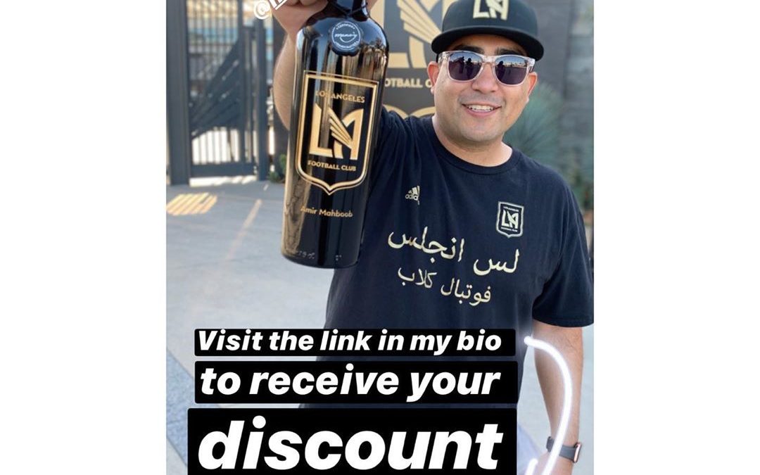 I’ve thrown too many cups of beer in the air this year! Time to switch it up to Wine! Only for consumption then I’ll let my wine bottle do its thang, sit on my shelf and look pretty  LINK IN MY BIO TO GET YOUR DISCOUNT on ALL LAFC wine bottles! . . . . .