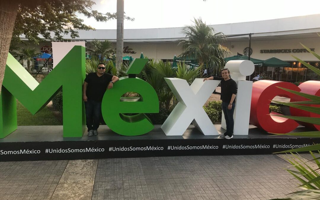 Feliz Día de la Independencia Mexicooooo! I’m proud to be half Mexican, my mom hails from Mérida, Yucatán, Mexico! I’ll forever be proud to not only be Mexican but to know Cinco de Mayo isn’t independents day  VIVA MEXICO 🇲🇽    Cabrones 🤣 . . . . #mexico🇲🇽 #méxico